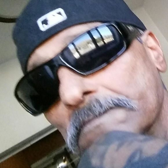 Meet your Posher, Danny - Picture 1 of 1